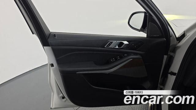 BMW X5 (G05) xDrive 40i xLine 2021 — фото 24