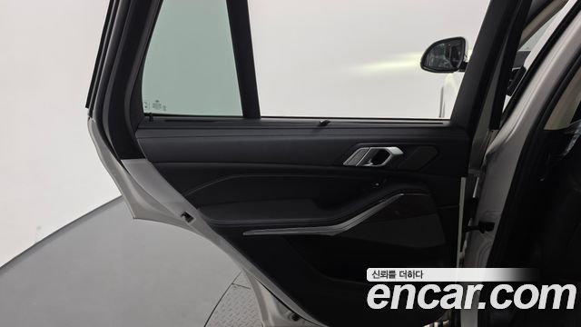 BMW X5 (G05) xDrive 40i xLine 2021 — фото 25