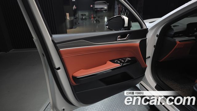 Kia K5 (III) 1.6 Turbo Noblesse 2024 — фото 24