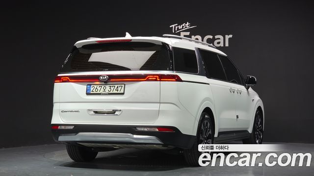 Kia Carnival (IV) Gasoline 9-Seater Noblesse 2021 — фото 2