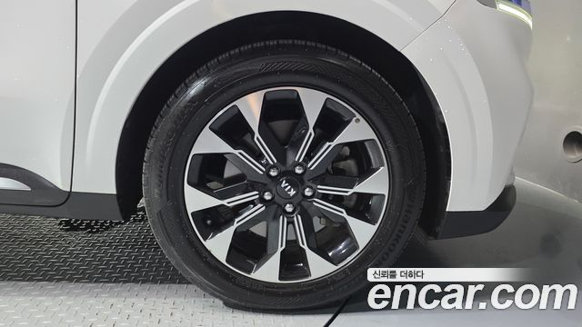 Kia Carnival (IV) Gasoline 9-Seater Noblesse 2021 — фото 21