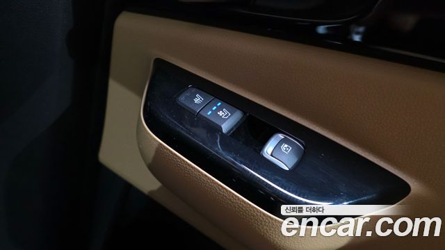 Kia Carnival (IV) Gasoline 9-Seater Noblesse 2021 — фото 29
