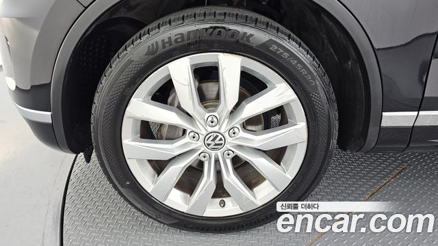 Volkswagen Touareg V6 3.0 TDI Bluemotion Premium 7P5 2016 — фото 5