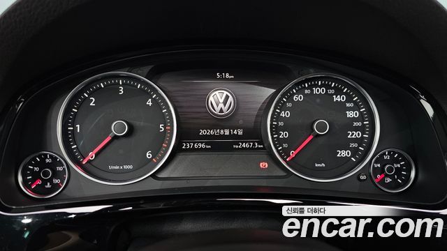 Volkswagen Touareg V6 3.0 TDI Bluemotion Premium 7P5 2016 — фото 8