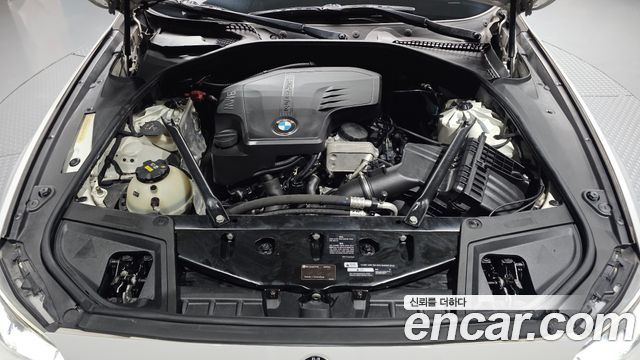 BMW 5 Series (F10) 528i xDrive Aero Dynamic Special Edition 2016 — фото 6