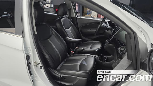 Chevrolet Spark Premier 2019 — фото 26