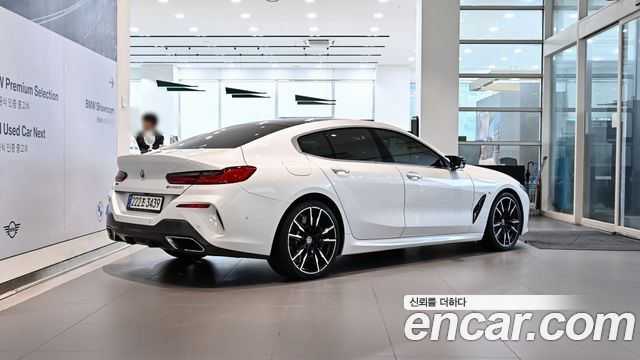 BMW 8 Series (G15) M850i xDrive Gran Coupe 2023 — фото 4
