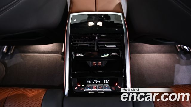 BMW 8 Series (G15) M850i xDrive Gran Coupe 2023 — фото 21