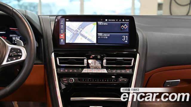 BMW 8 Series (G15) M850i xDrive Gran Coupe 2023 — фото 22