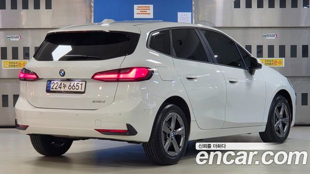BMW 2 Series Active Tourer (U06) 218d Advantage 2024 — фото 2