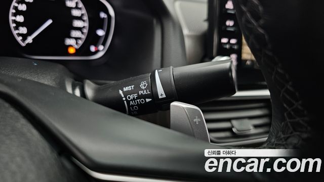 Honda Accord (X) 2.0 Hybrid Touring 2018 — фото 32