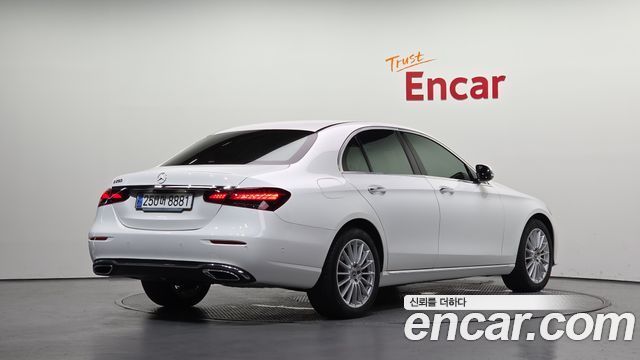 Mercedes-Benz E-Class (W213) E250 Exclusive 2021 — фото 2