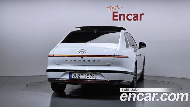Hyundai Grandeur Hybrid (GN7) Calligraphy 2024 — фото 4