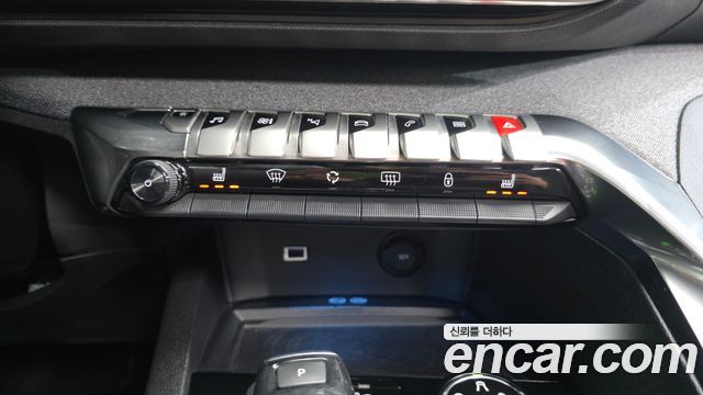 Peugeot 3008 (II) 1.5 BlueHDi GT Line 2019 — фото 16
