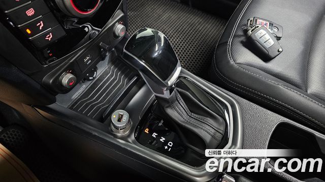 KG Mobility (SsangYong) Tivoli Armor Diesel VX 2WD 2019 — фото 9
