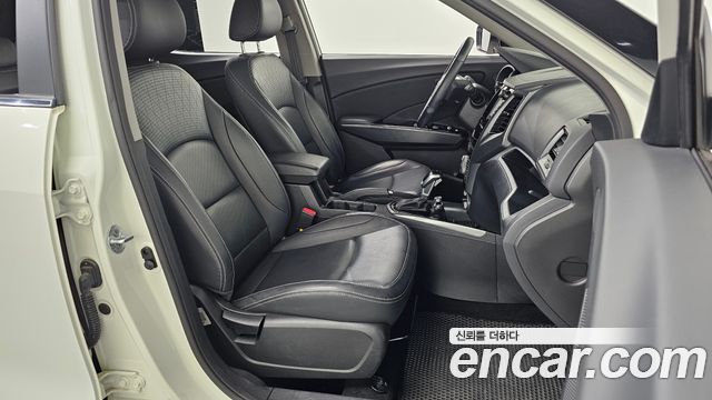 KG Mobility (SsangYong) Tivoli Armor Diesel VX 2WD 2019 — фото 19