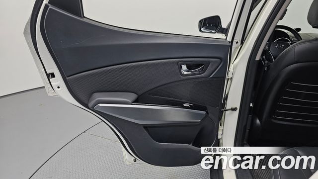 KG Mobility (SsangYong) Tivoli Armor Diesel VX 2WD 2019 — фото 25