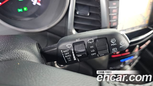 KG Mobility (SsangYong) Tivoli Armor Diesel VX 2WD 2019 — фото 30