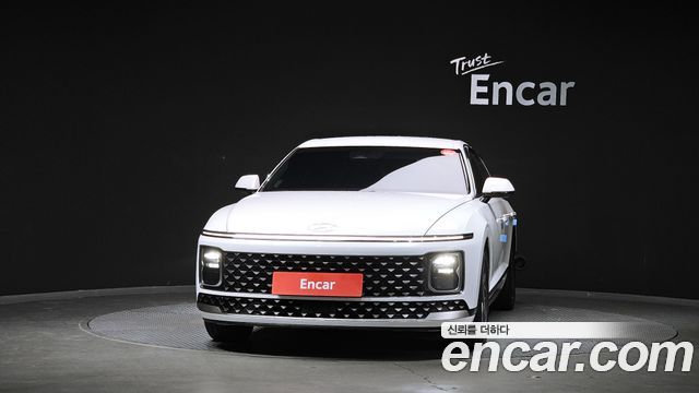 Hyundai Grandeur (GN7) 3.5 LPG 2WD (Taxi) Deluxe 2023 — фото 3
