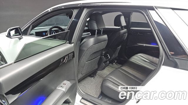 Hyundai Grandeur (GN7) 3.5 LPG 2WD (Taxi) Deluxe 2023 — фото 11