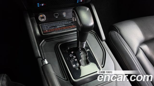 KG Mobility (SsangYong) Rexton Sports Khan Diesel 2.2 4WD Prestige 2021 — фото 9