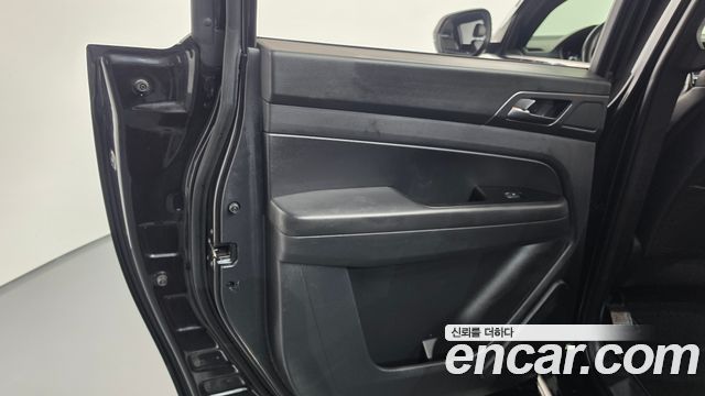 KG Mobility (SsangYong) Rexton Sports Khan Diesel 2.2 4WD Prestige 2021 — фото 25