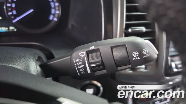 KG Mobility (SsangYong) Rexton Sports Khan Diesel 2.2 4WD Prestige 2021 — фото 28
