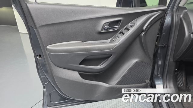 Chevrolet Trax 1.4 LT Deluxe 2018 — фото 24