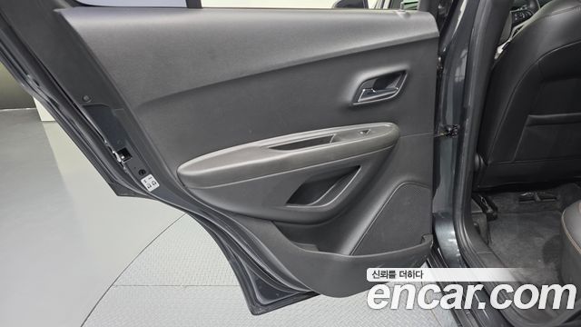 Chevrolet Trax 1.4 LT Deluxe 2018 — фото 25