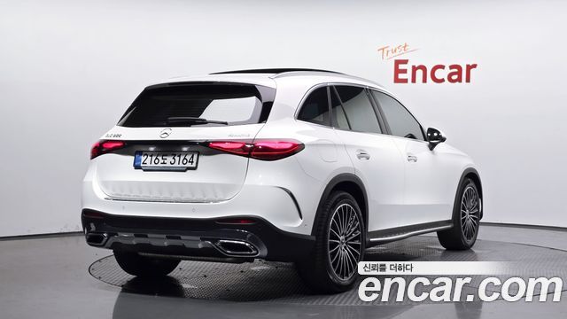 Mercedes-Benz GLC-Class (X254) GLC300 4MATIC AMG Line 2025 — фото 2