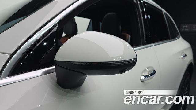 Mercedes-Benz GLC-Class (X254) GLC300 4MATIC AMG Line 2025 — фото 30