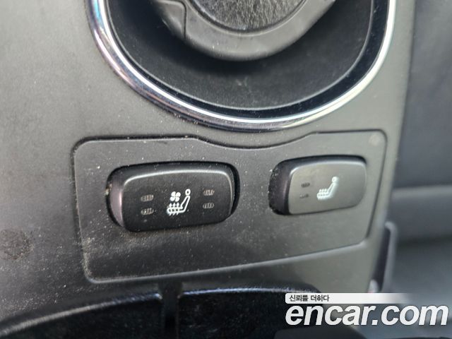 KG Mobility (SsangYong) Style Korando C 2.2 RX 2WD High DLX 2017 — фото 20