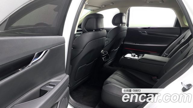 Genesis G80 (RG3) Gasoline 2.5 Turbo AWD 2025 — фото 11
