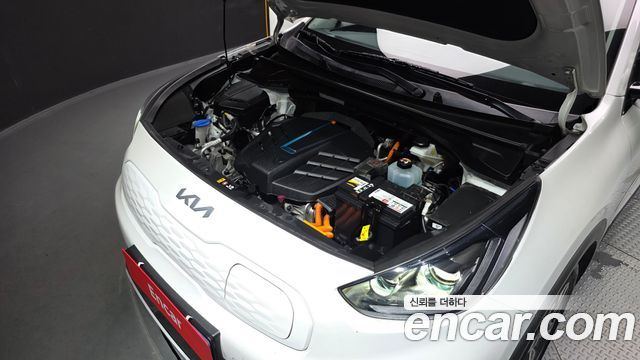 Kia Niro Plus Earth 2023 — фото 6