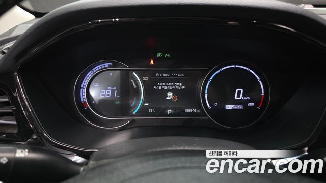Kia Niro Plus Earth 2023 — фото 8