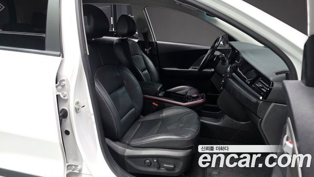 Kia Niro Plus Earth 2023 — фото 26