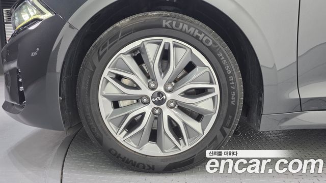 Kia K5 Hybrid (III) Noblesse 2023 — фото 5