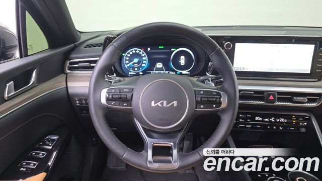 Kia K5 Hybrid (III) Noblesse 2023 — фото 14