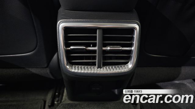 Kia K5 (III) 2.0 Noblesse 2020 — фото 29
