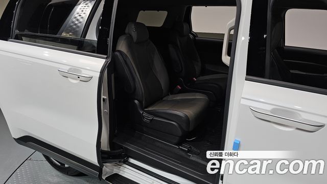 Kia Carnival (IV) HEV 9seater Nobless 2024 — фото 12