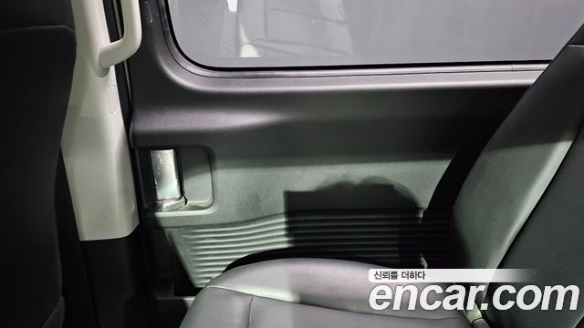 Hyundai Staria Cargo 5-Seater Modern 2022 — фото 25