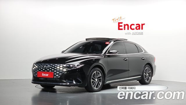 Hyundai Grandeur (IG) 3.0 LPi Rent Car Modern