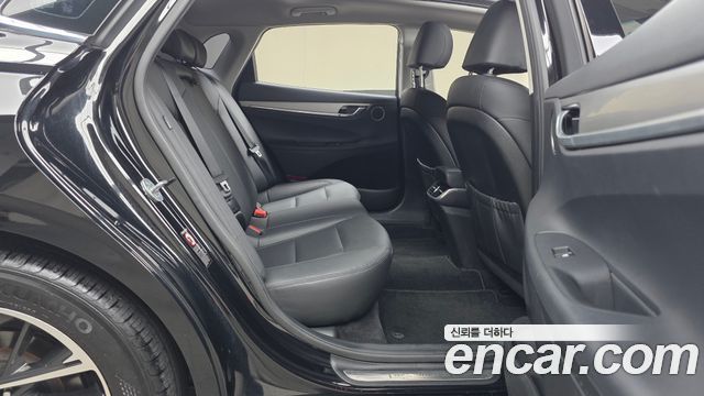 Hyundai Grandeur (IG) 3.0 LPi Rent Car Modern 2022 — фото 15