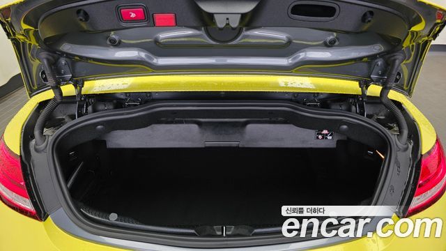Mercedes-Benz C-Class (W205) C200 Cabriolet 2020 — фото 20