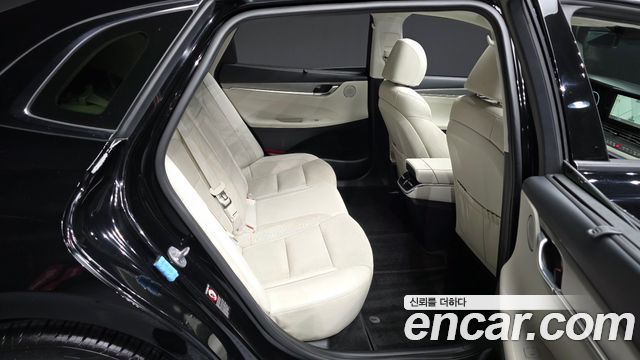 Hyundai Grandeur (IG) 2.5 Le Blanc 2023 — фото 12