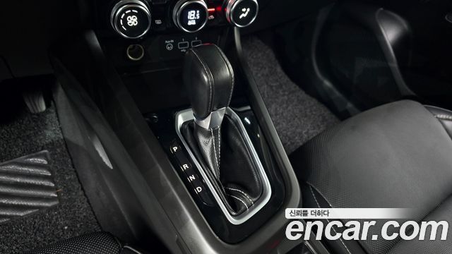 Renault Korea XM3 1.3 TCe RE Signature 2023 — фото 9