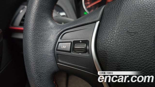BMW 1 Series (F20) 118d Sport 5Door 2015 — фото 20