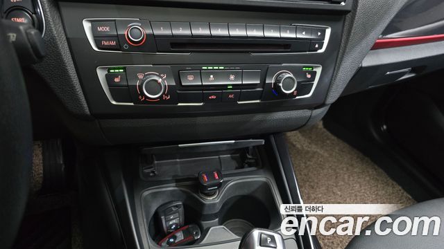 BMW 1 Series (F20) 118d Sport 5Door 2015 — фото 22