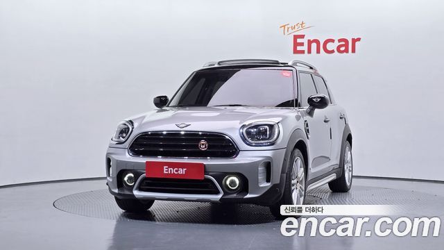 MINI Cooper Countryman Classic Plus Launch Pack 2nd Gen 2023 — фото 3