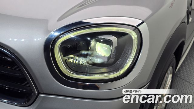 MINI Cooper Countryman Classic Plus Launch Pack 2nd Gen 2023 — фото 22